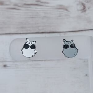 Cartoon Animal Stud Earrings - Fair Condition